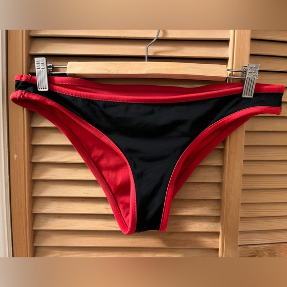 Blackmilk THE AWESOME RED VS BLACK BIKINI BOTTOM - Picture 2 of 2